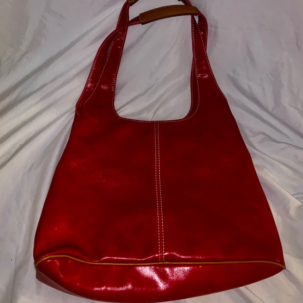 Nine West 
Red leather purse